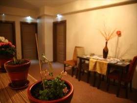 Aymini Hotel