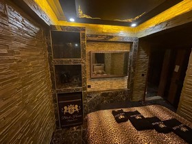 Black House