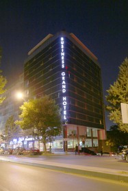 Business Grand Hotel