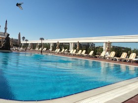 Büyükhanli Park Hotel & Residence