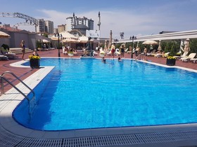 Büyükhanli Park Hotel & Residence