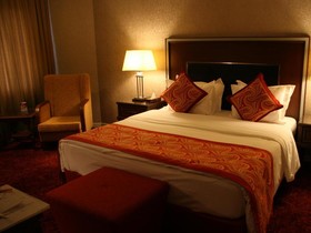 Büyükhanli Park Hotel & Residence