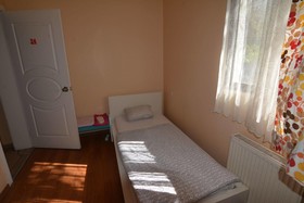 Deeps Hostel