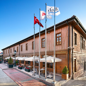 Divan Çukurhan