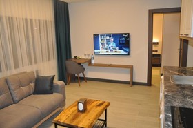 Golaz Suit Otel