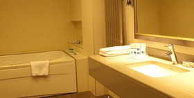 Grand Nora Hotel