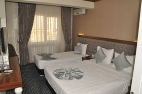Grand Sera Hotel
