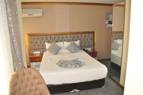 Grand Sera Hotel