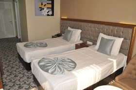 Grand Sera Hotel