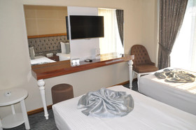 Grand Sera Hotel
