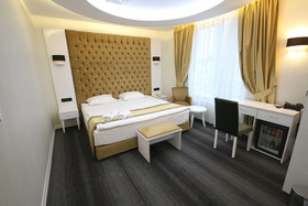 Grand Silay Hotel