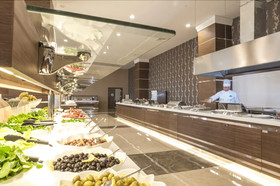 Grannos Thermal Hotel & Convention Center
