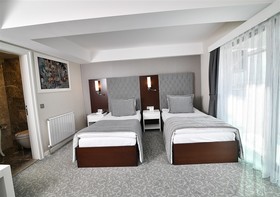 Guvenay Business Hotel
