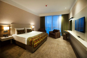 HM Commerce Hotel