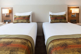 HM Commerce Hotel