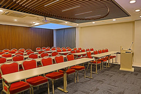 HM Commerce Hotel