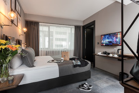 Hotel Cinnah