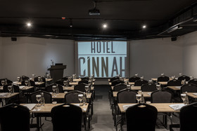Hotel Cinnah