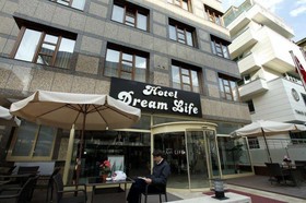 Hotel Dream Life