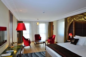 Warwick Ankara