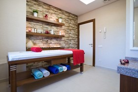 Bonjur Hotel Thermal & Wellness Club