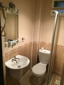 Mina 1 Otel