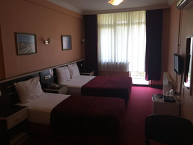 Mina 1 Otel