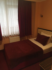 Mina 1 Otel