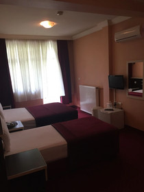Mina 1 Otel