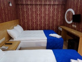 Peracity Hotel