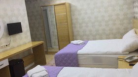 Peracity Hotel