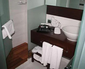 Samm - Boutique Class