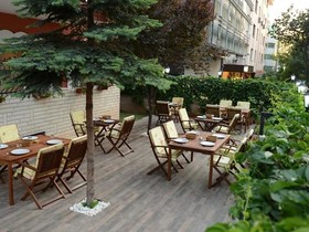 Santa Zaguda Hotel