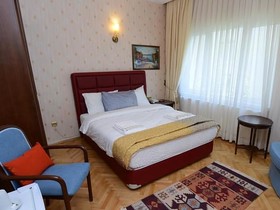 Santa Zaguda Hotel