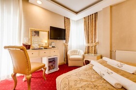 Twins Boutique Hotel