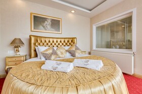 Twins Boutique Hotel