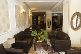Cihan Palas