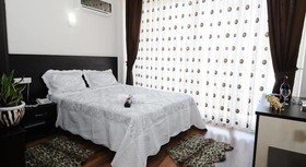 Hotel Divan