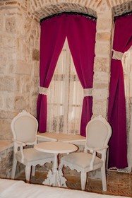 Ranjous Hotel
