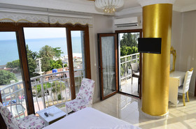 Alev Palace Otel