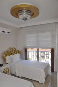 Alev Palace Otel