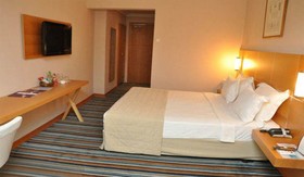 Yahura Otel