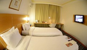 Yahura Otel