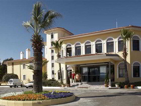 Yahura Otel