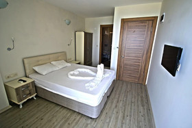 Öz Güzelcamli Hotel