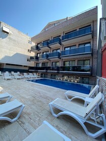Mari Pembe Otel