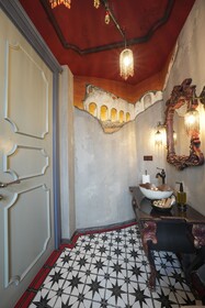 Naz Su Hotel