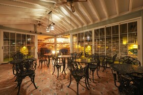 Naz Su Hotel