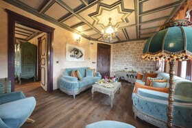 Naz Su Hotel