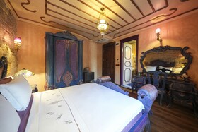 Naz Su Hotel